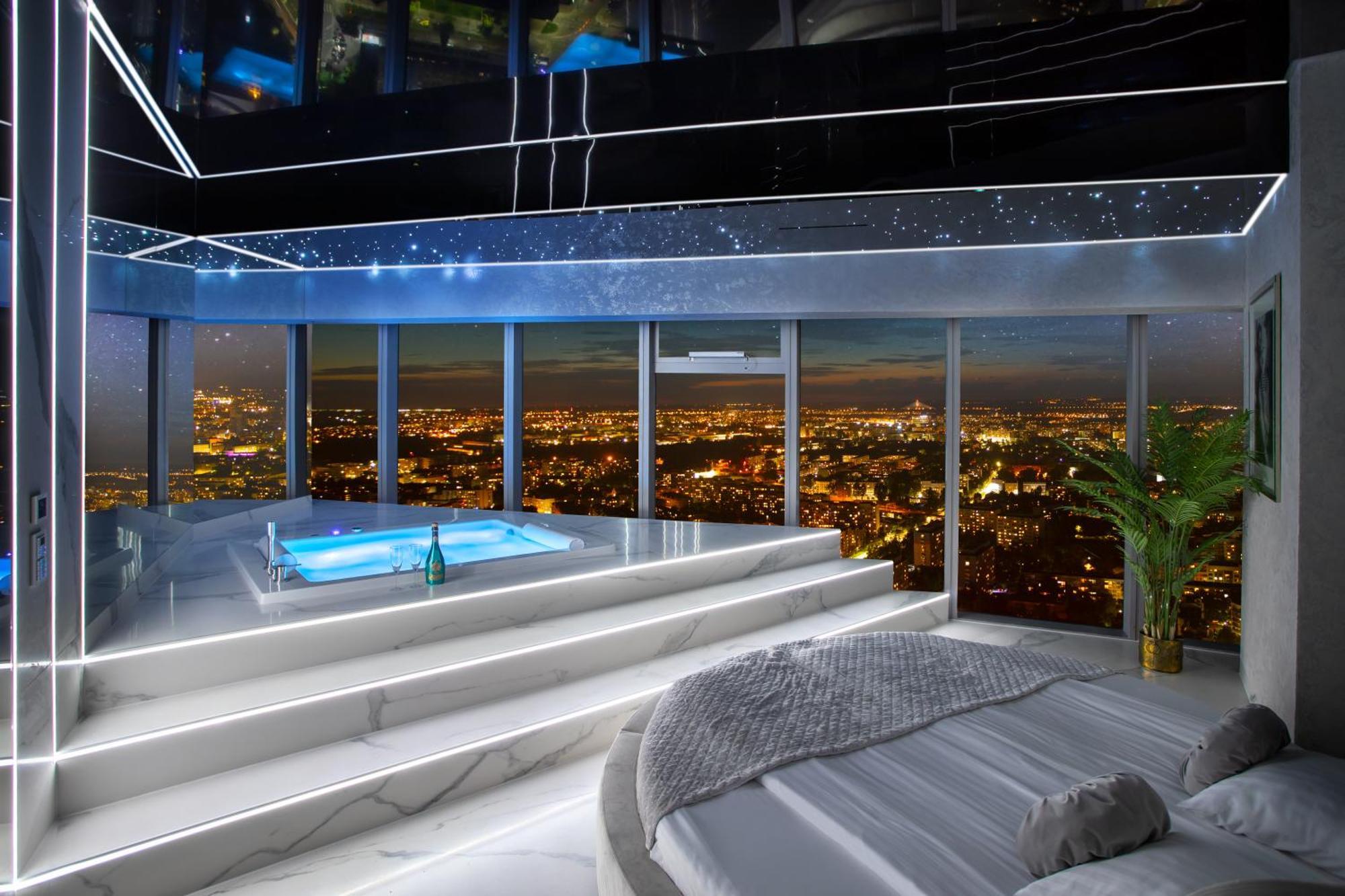 Apartamenty Sky Tower Z Jakuzzi Przy Oknie Вроцлав Екстериор снимка