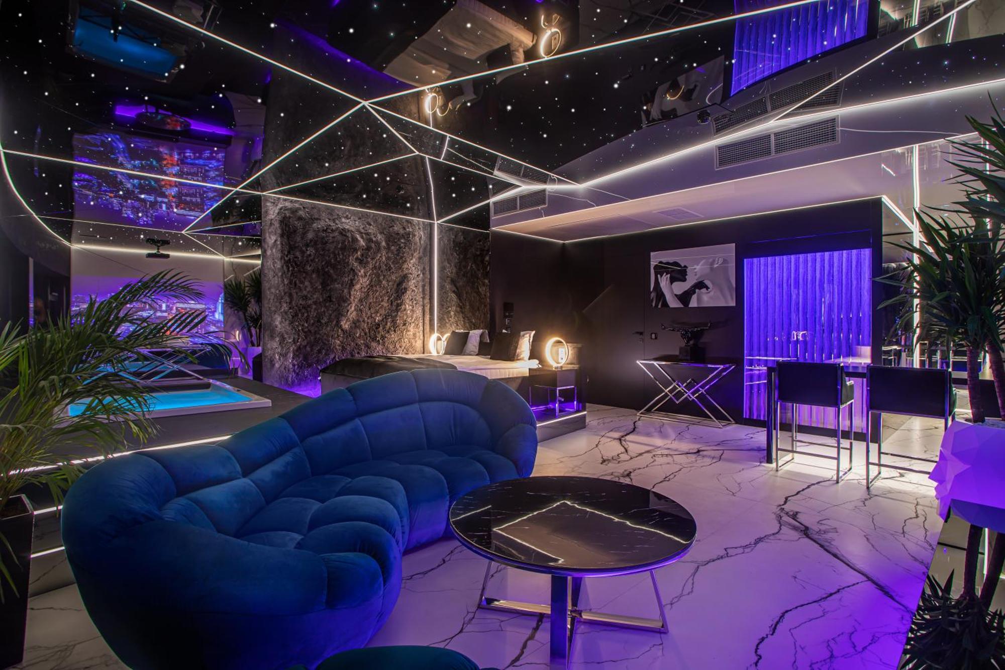 Apartamenty Sky Tower Z Jakuzzi Przy Oknie Вроцлав Екстериор снимка